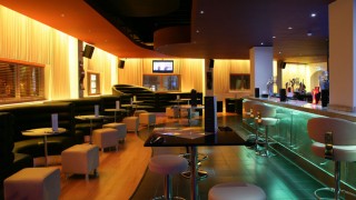 ALG-Sound-and-Lighting-Sence-Installation-4Lux-Cream-Wash