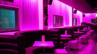 ALG-Sound-and-Lighting-Sence-Installation-4Lux-Magenta-Wash